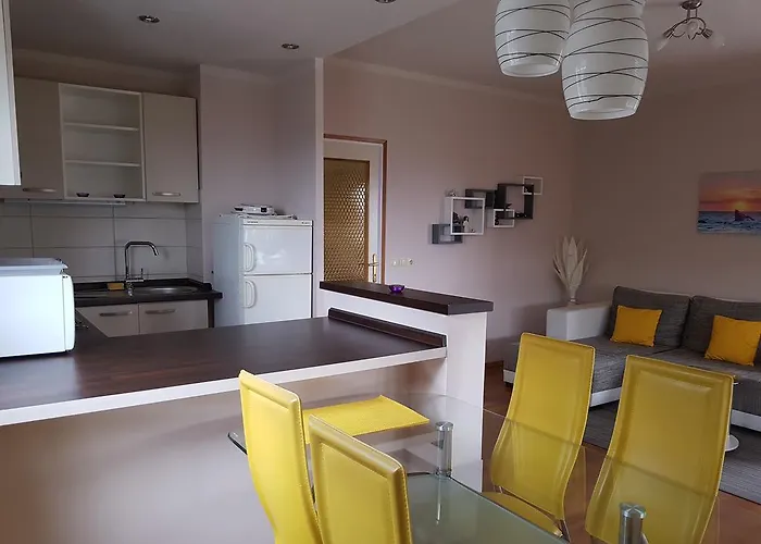 Diana 아파트 오파티아